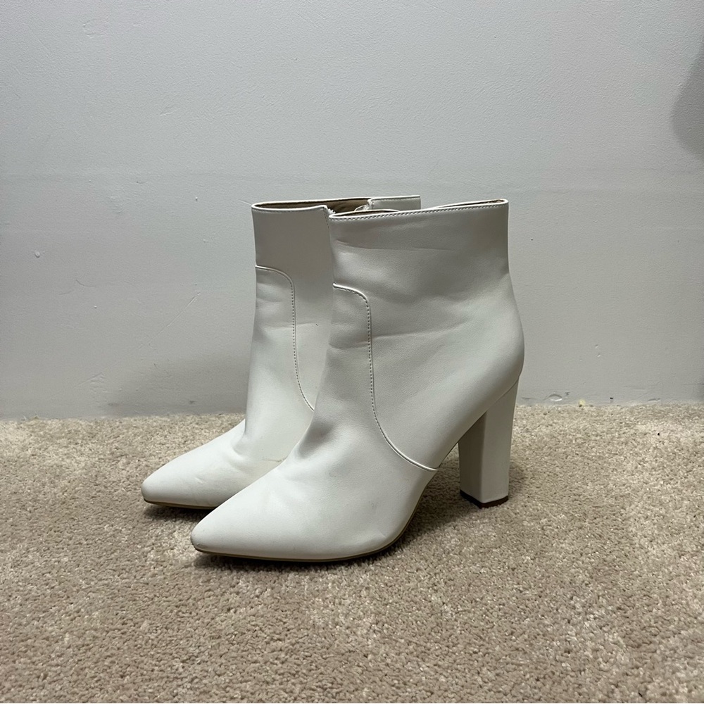 Elegant White Ankle Boots